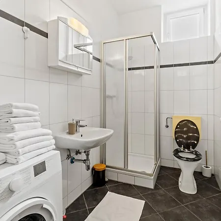 Farawayhomes Leoben #k7